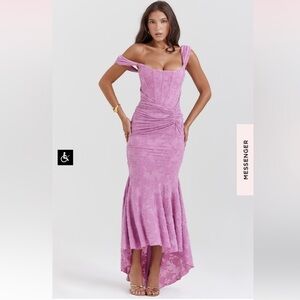 House of CB CESCA in Warm Pink